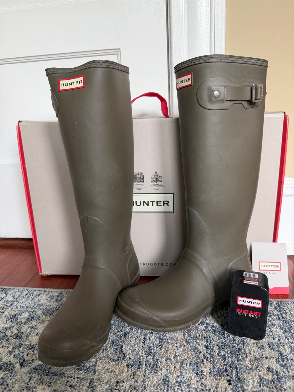 Hunter Women's Tall Rain Boots in Olive